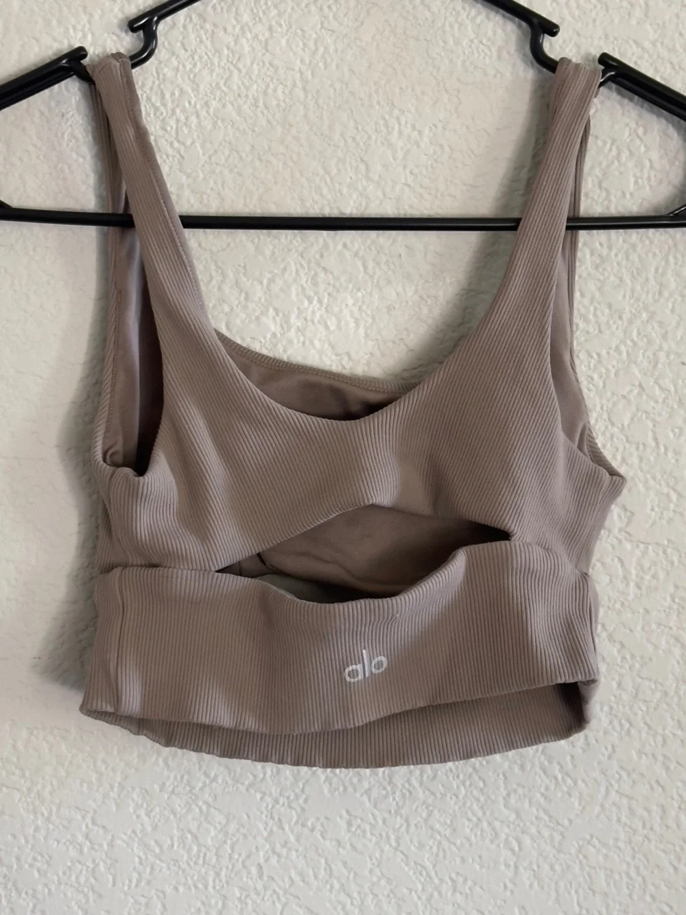ALO Yoga Ribbed Cutout Sports Bra in Taupe